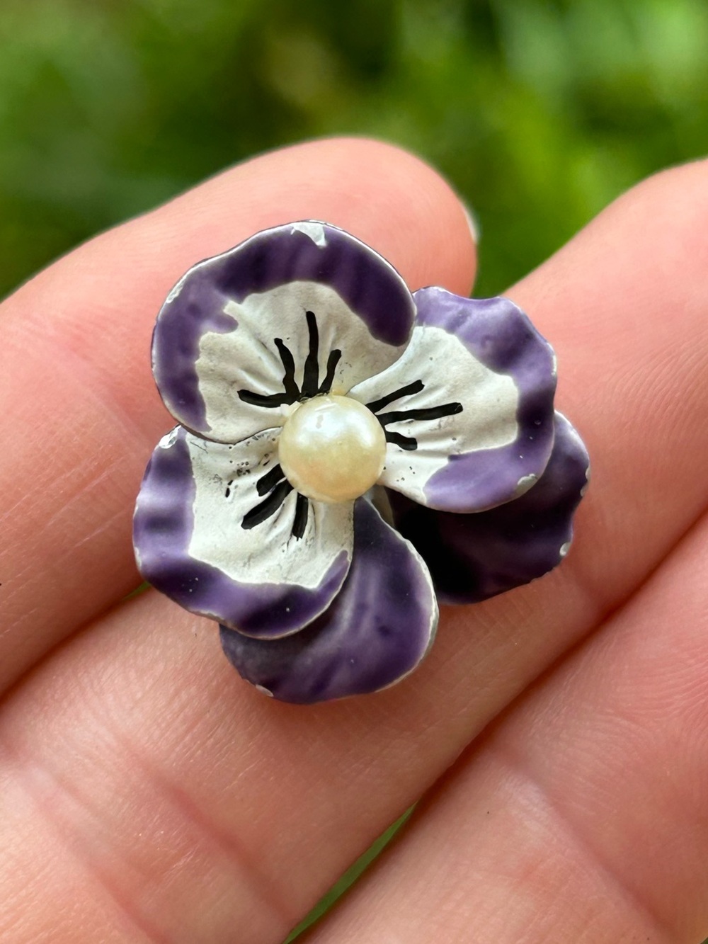 Vintage beau Sterling enameled pansy flower pin